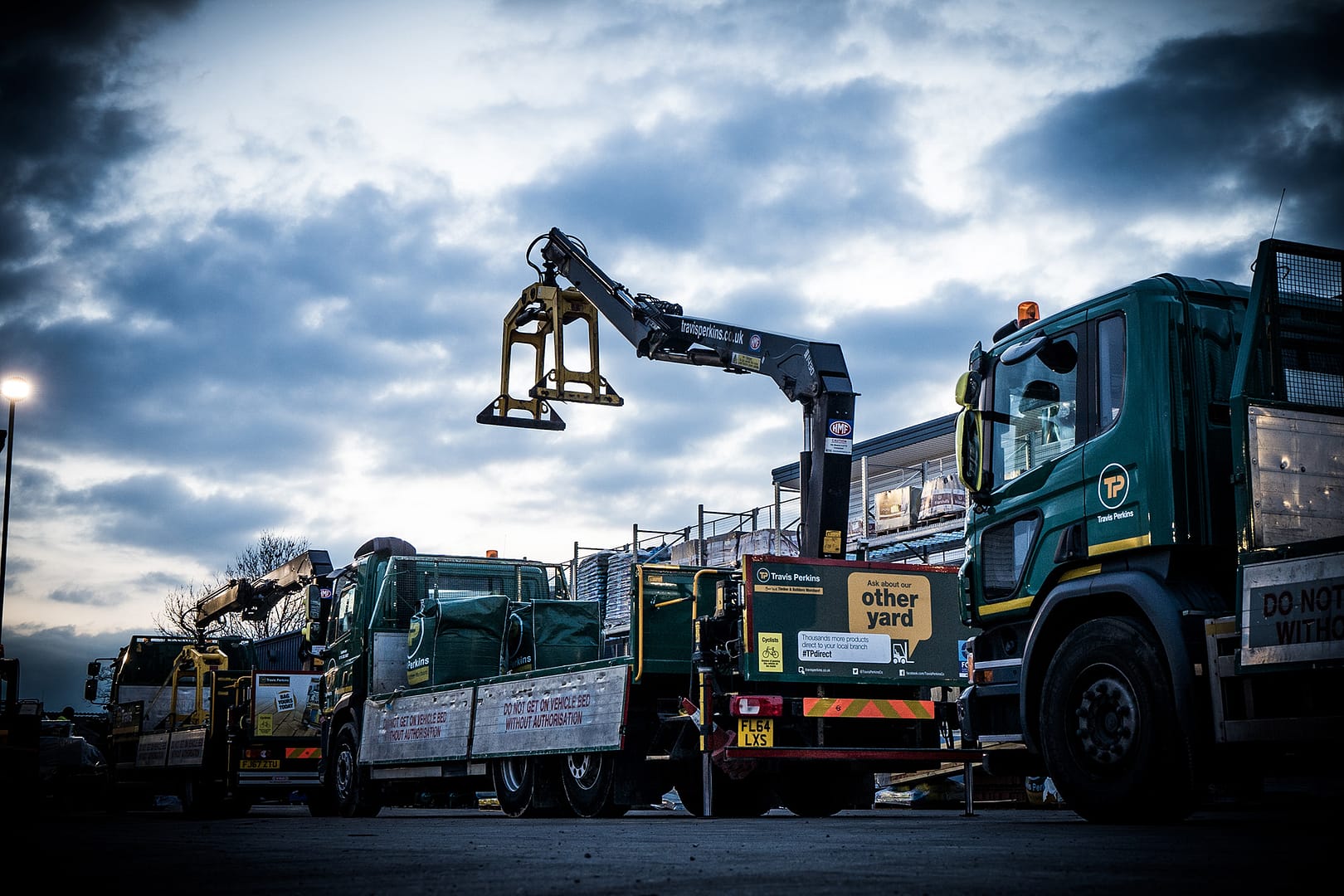 Authentic Merchanting Image